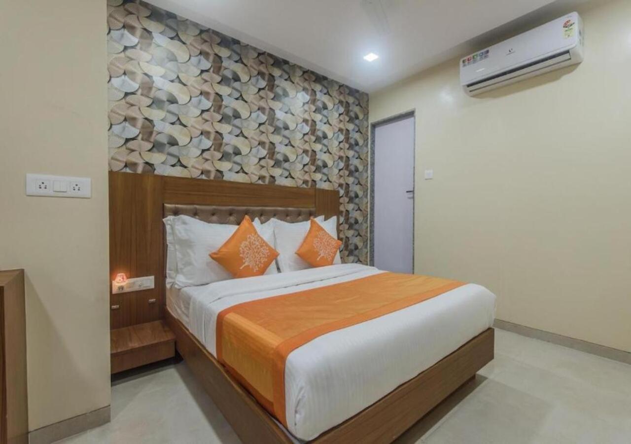 מומביי Hotel Arton Regency Near Terminal 2 Airport מראה חיצוני תמונה