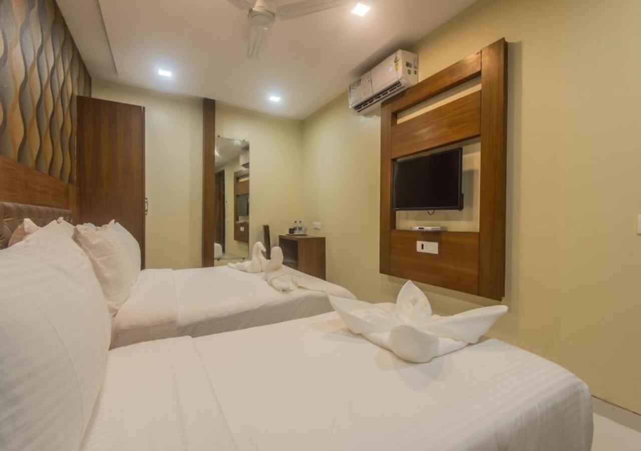 מומביי Hotel Arton Regency Near Terminal 2 Airport מראה חיצוני תמונה